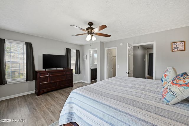 410 Greenville Avenue Unit A, Carolina Beach, NC 28428