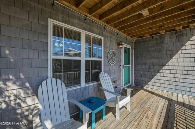 410 Greenville Avenue Unit A, Carolina Beach, NC 28428