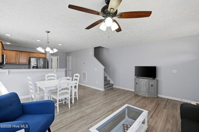 410 Greenville Avenue Unit A, Carolina Beach, NC 28428