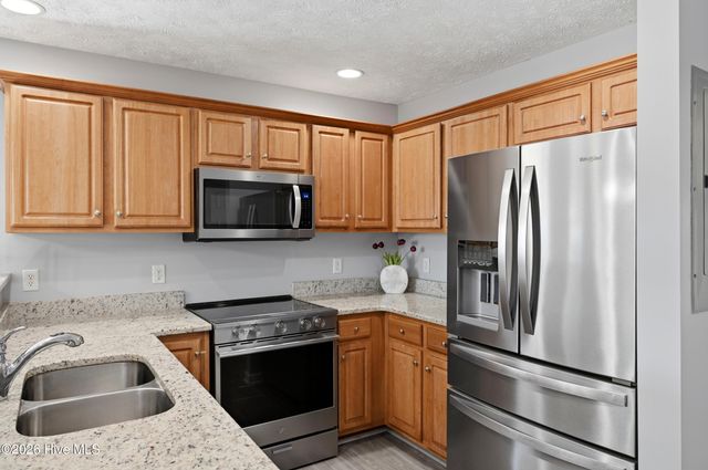 410 Greenville Avenue Unit A, Carolina Beach, NC 28428