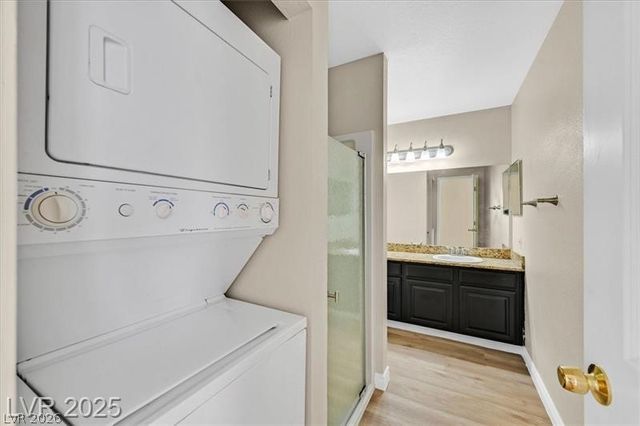 4050 Pacific Harbors Drive 208, Las Vegas, NV 89121