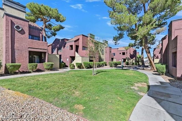 4050 Pacific Harbors Drive 208, Las Vegas, NV 89121