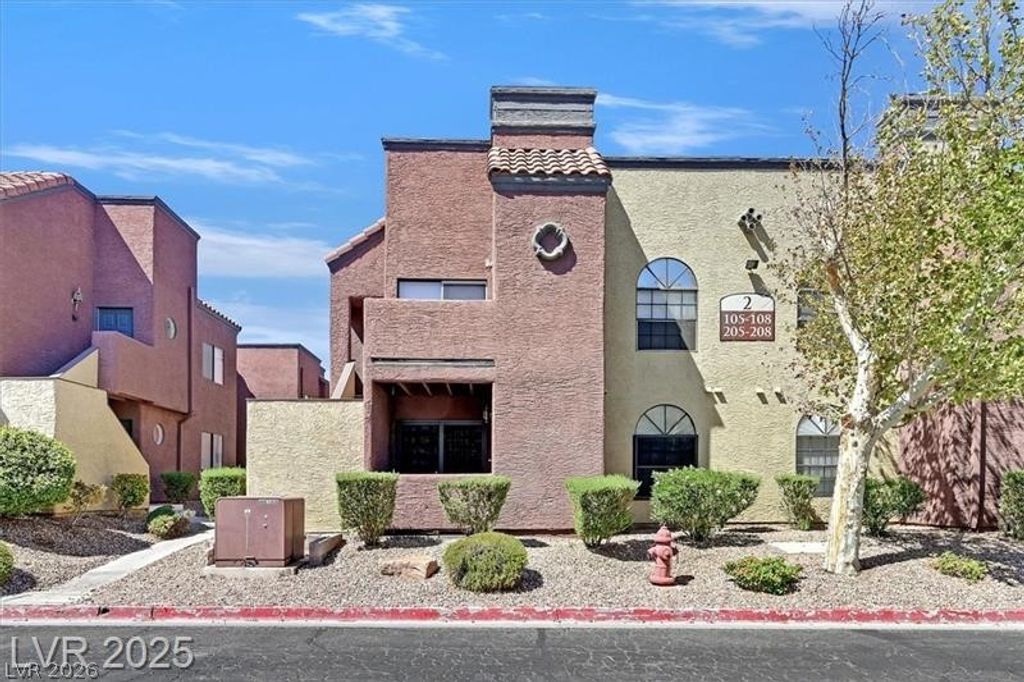 4050 Pacific Harbors Drive 208, Las Vegas, NV 89121
