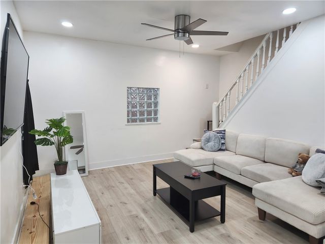 150 Overland, Duquesne, PA 15110