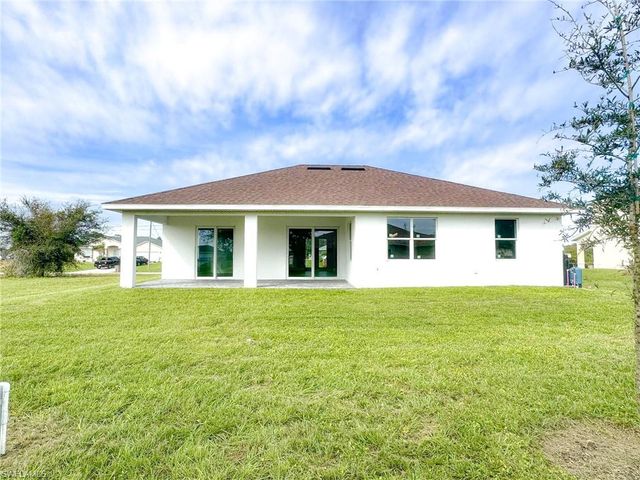 2823 NW 23rd AVE, Cape Coral, FL 33993