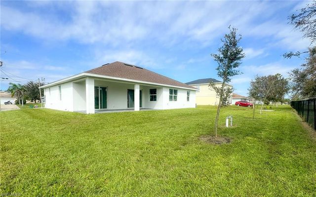 2823 NW 23rd AVE, Cape Coral, FL 33993