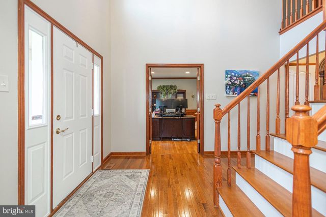7 MUSTANG CT, Southampton, PA 18966