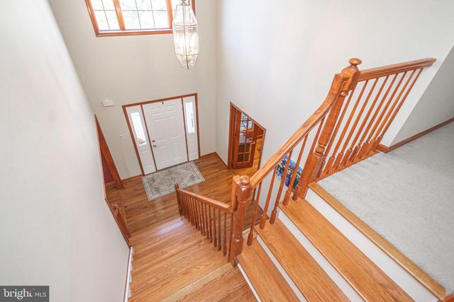 7 MUSTANG CT, Southampton, PA 18966