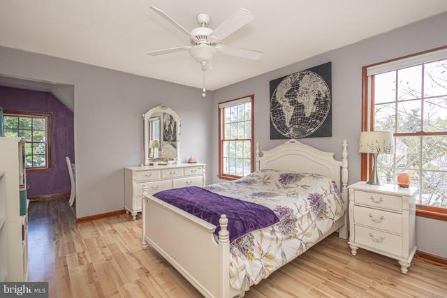 7 MUSTANG CT, Southampton, PA 18966