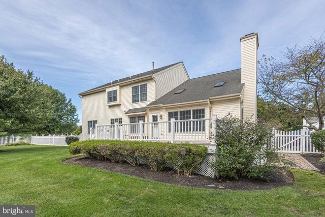 7 MUSTANG CT, Southampton, PA 18966