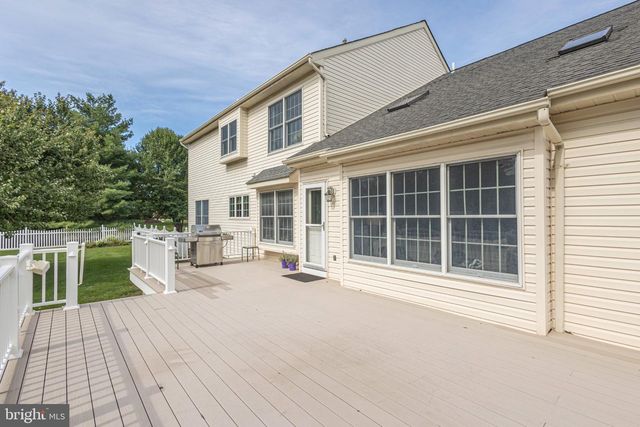 7 MUSTANG CT, Southampton, PA 18966