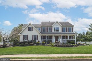 7 MUSTANG CT, Southampton, PA 18966