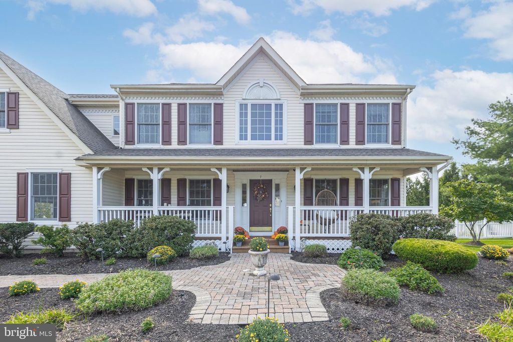 7 MUSTANG CT, SOUTHAMPTON, PA 18966 — photo 4
