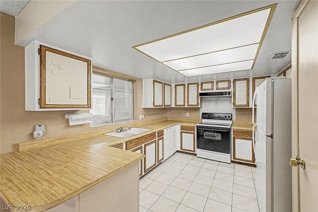 2112 Cameron Street, Las Vegas, NV 89102
