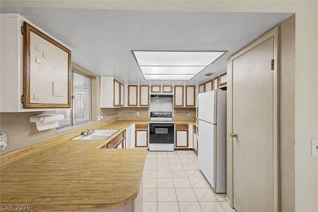 2112 Cameron Street, Las Vegas, NV 89102
