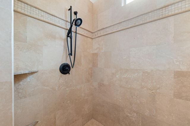 1639 Du Barry Lane, Houston, TX 77018