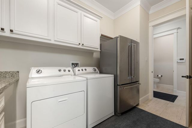 1639 Du Barry Lane, Houston, TX 77018