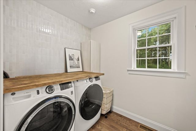 35 Rocky Meadow Street, Middleboro, MA 02346
