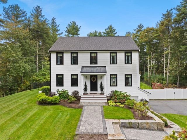 35 Rocky Meadow Street, Middleboro, MA 02346
