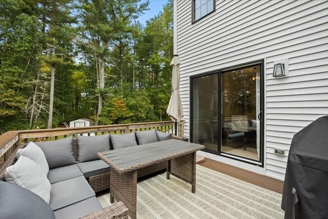 35 Rocky Meadow Street, Middleboro, MA 02346