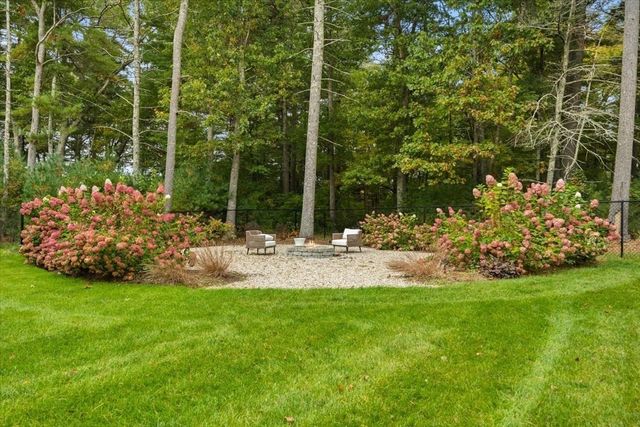 35 Rocky Meadow Street, Middleboro, MA 02346