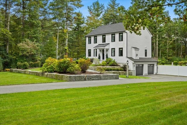 35 Rocky Meadow Street, Middleboro, MA 02346