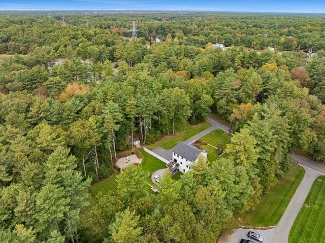 35 Rocky Meadow Street, Middleboro, MA 02346