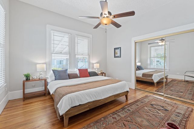 909 Hudgins ST, Smithville, TX 78957