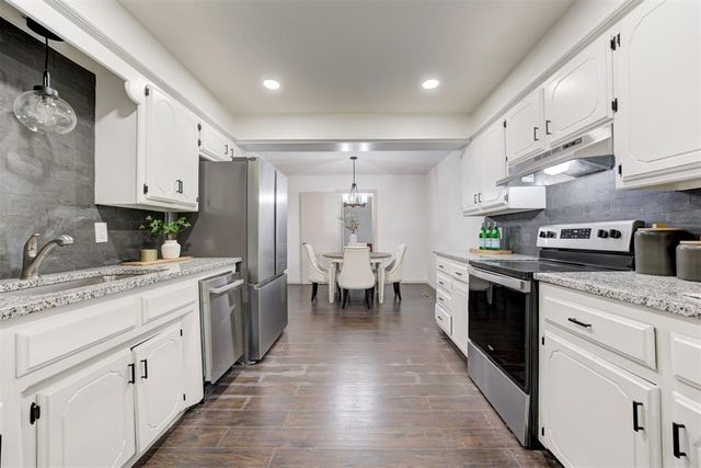 511 Highland Hills Drive, Edmond, OK 73034