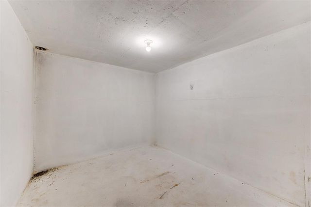 511 Highland Hills Drive, Edmond, OK 73034