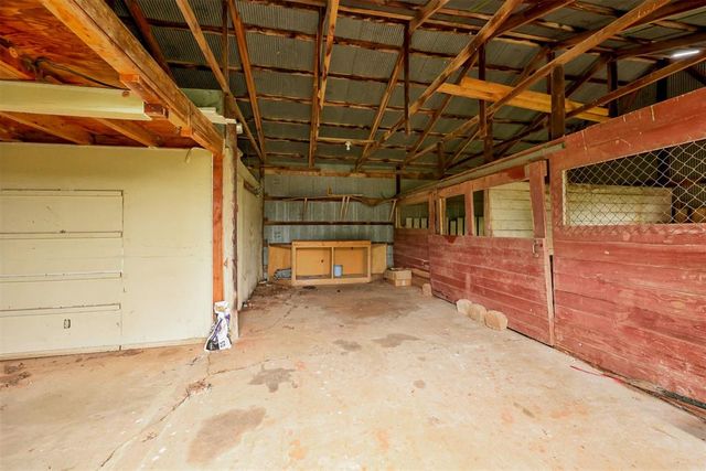 511 Highland Hills Drive, Edmond, OK 73034