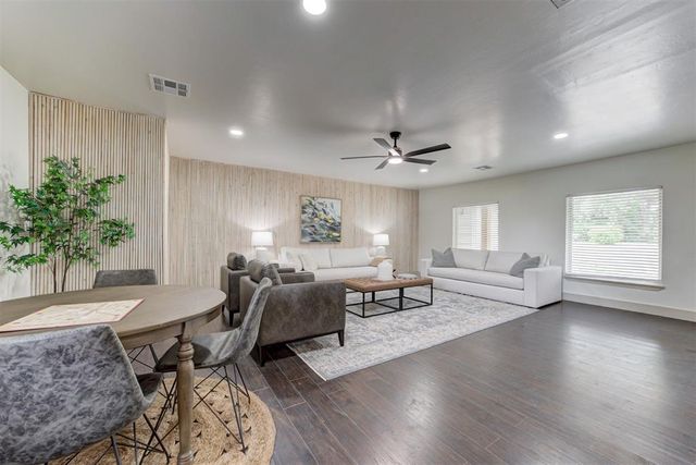 511 Highland Hills Drive, Edmond, OK 73034