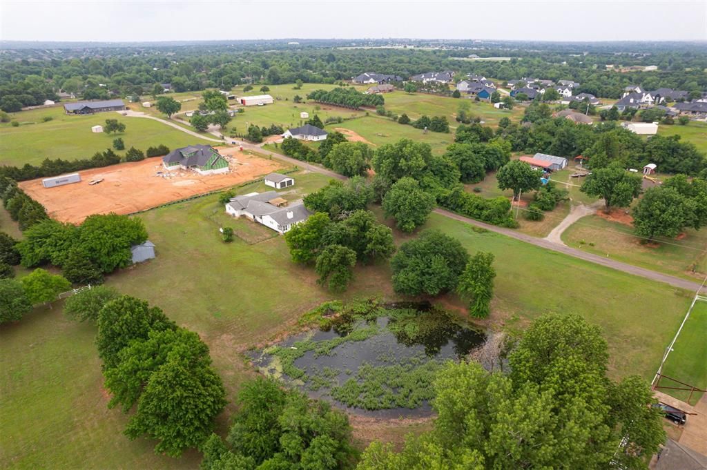 511 Highland Hills Drive, Edmond, OK 73034