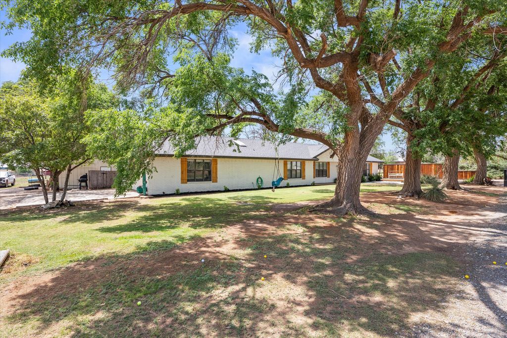 5905 119th Street, Lubbock, TX 79424