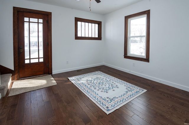 1120 Hickory Street, Niles, MI 49120