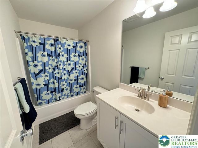 113 Timber Trail 54, Palmer Twp, PA 18045