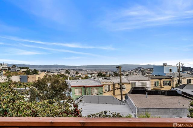 358 Los Palmos Drive, San Francisco, CA 94127