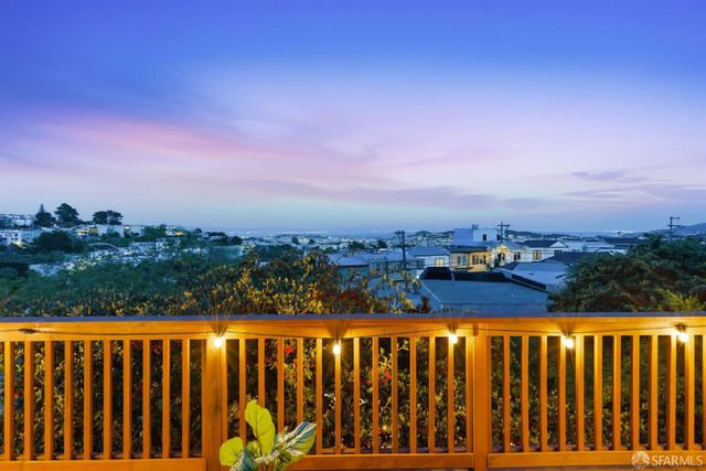 358 Los Palmos Drive, San Francisco, CA 94127