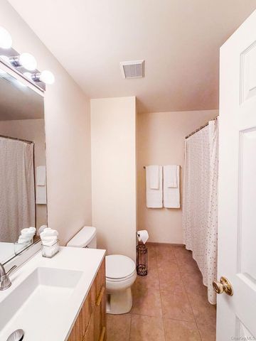 5505 Boulder Way 5505, Wappingers Falls, NY 12590