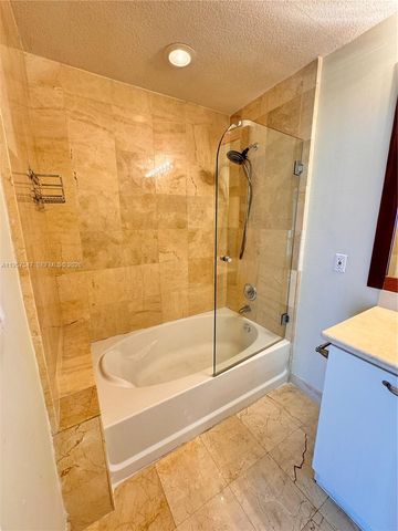 6515 Collins Ave 905, Miami Beach, FL 33141