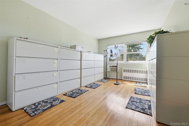26505 Hillside Avenue, Floral Park, NY 11004