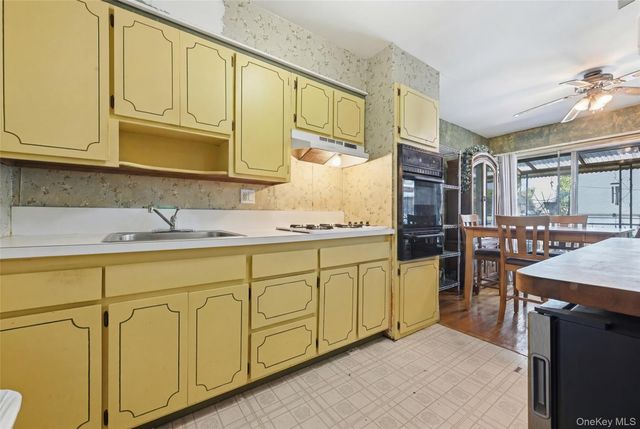 26505 Hillside Avenue, Floral Park, NY 11004