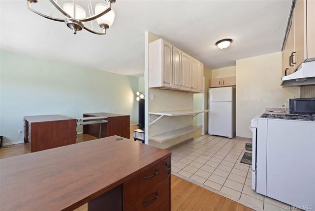 26505 Hillside Avenue, Floral Park, NY 11004
