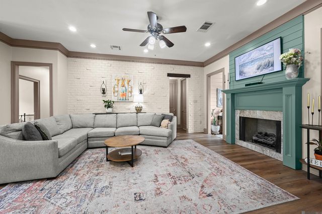 15267 Murano Ave, Prairieville, LA 70769