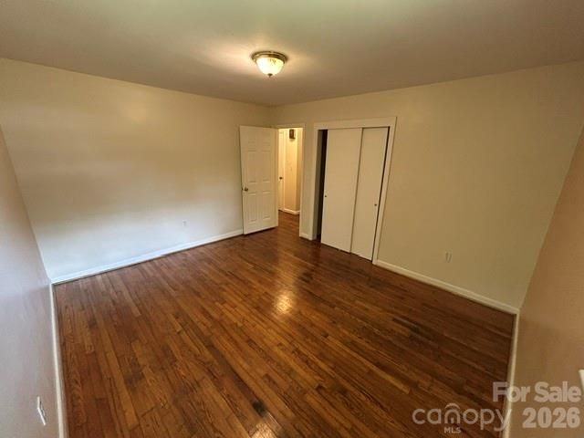 11 Mountain Road, Hendersonville, NC 28791