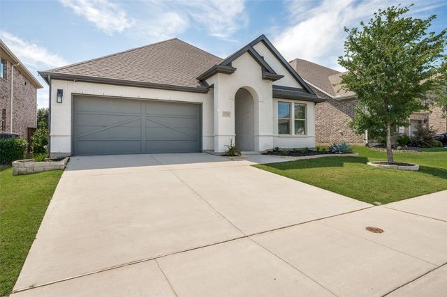 3720 Trail Creek Drive, Little Elm, TX 75068
