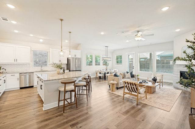 3720 Trail Creek Drive, Little Elm, TX 75068