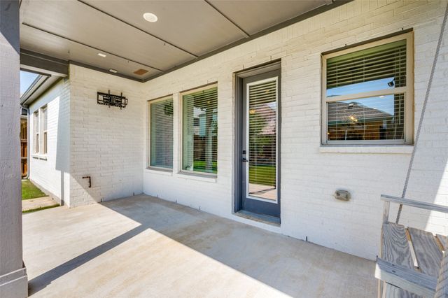 3720 Trail Creek Drive, Little Elm, TX 75068