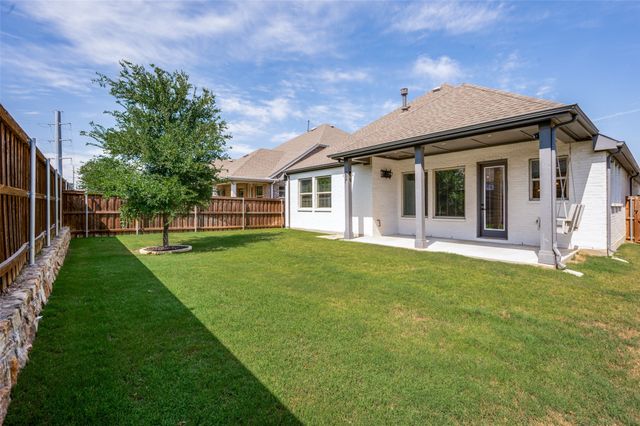 3720 Trail Creek Drive, Little Elm, TX 75068