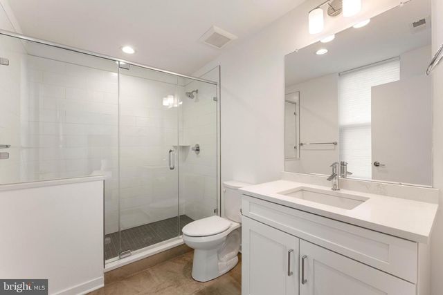 3208 PARKVIEW WALK, Philadelphia, PA 19125